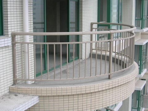 陽臺護欄1（彎弧型）